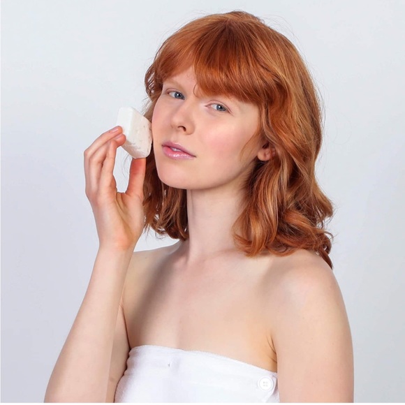 NWT Daily Concepts Multi-Functional Soap Sponge – Mother of Pearl - Picture 4 of 7